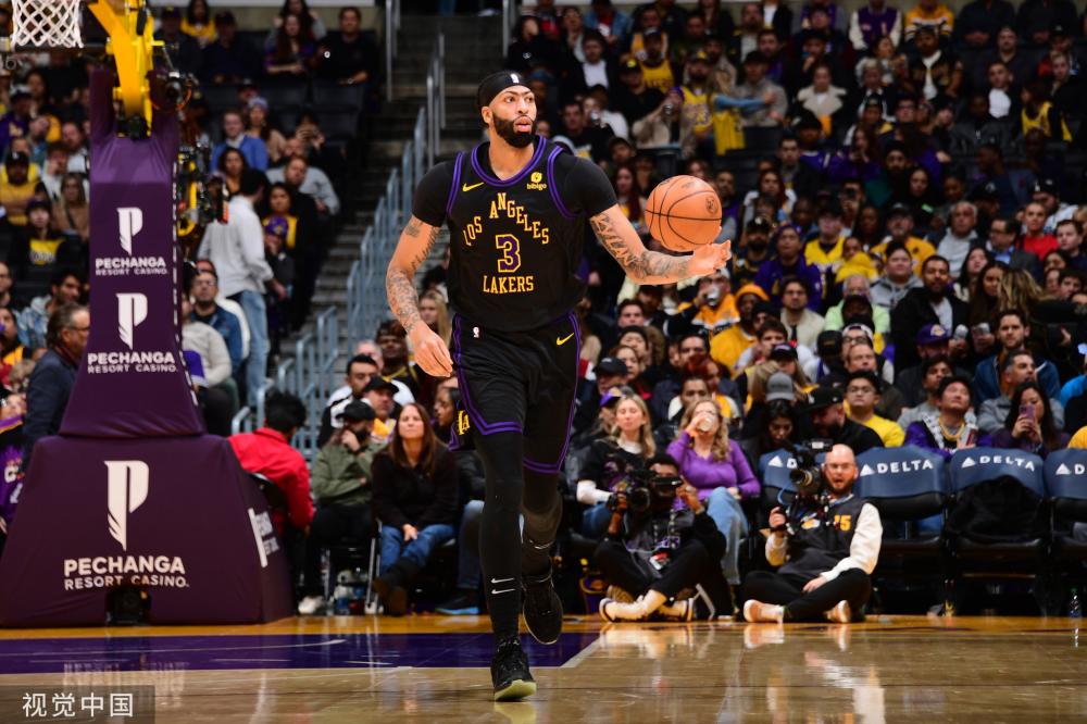 场外的影响 场外的影响